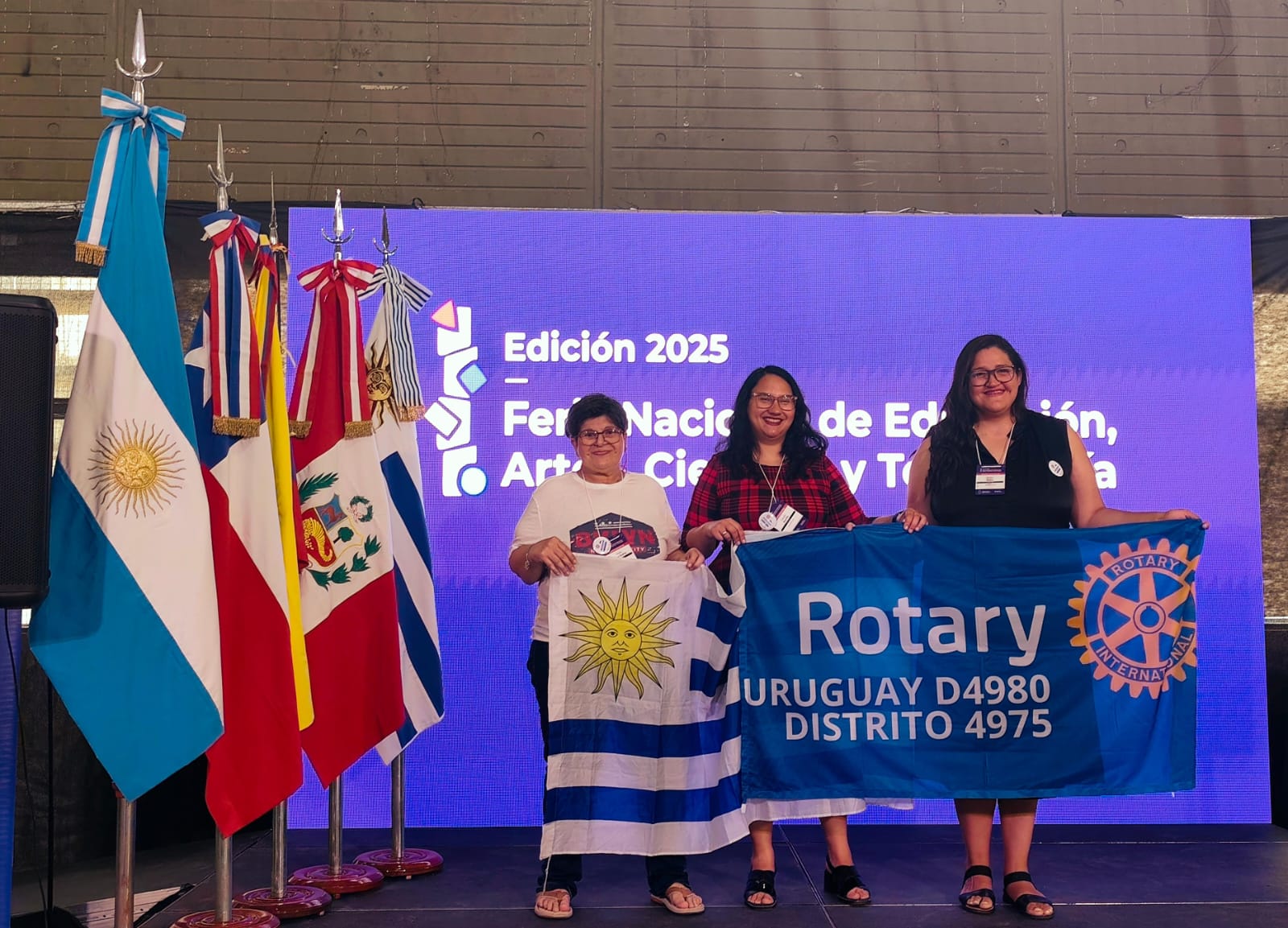 Contribuimos a la participación de club de ciencias en Feria de Buenos Aires
